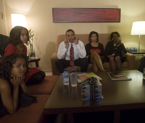 Första gästen i Michelle Obamas nya podd är…
