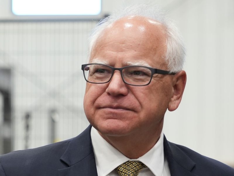 Tim Waltz utsedd till vicepresidentkandidat av Kamala Harris
